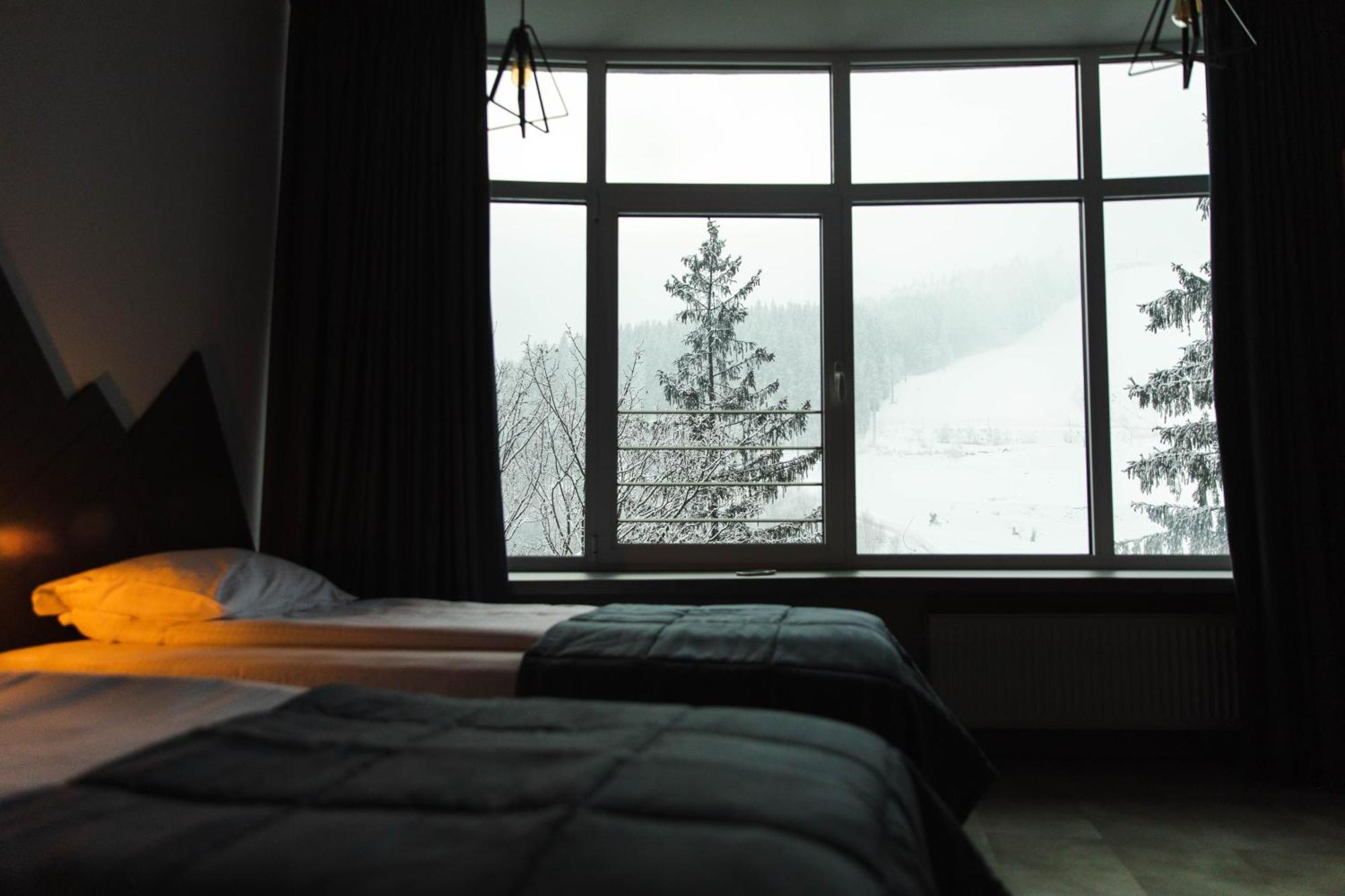Blue Mountain Hotel Bukovel Kültér fotó